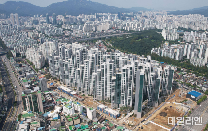 11월 준공 예정인덕현지구 평촌센텀퍼스트 