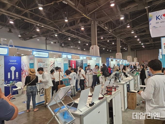 용인특례시가 수출 기업을 지원한 미국 소비재 전시회 단체관