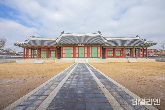 복원한 우화관
