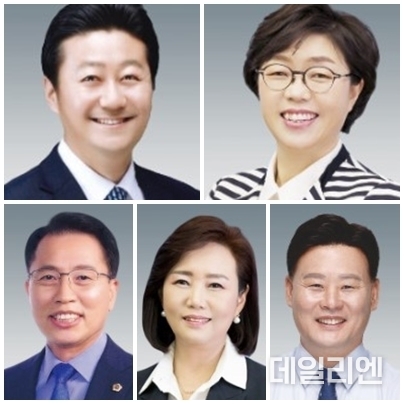 위 좌측부터 김진경 의장 후보, 박옥분 부의장 후보, 아래 좌측부터 정승현 대표의원 후보, 정윤경 부의장 후보, 최종현 대표의원 후보