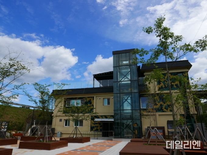 행주군막사는 시민이 쉬어가는 한강방문자센터로 재탄생