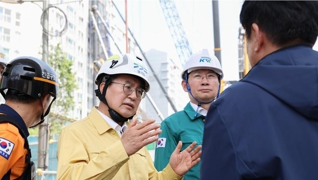 김동연 지사, 용인 천공기 전도사고 현장 방문 “주민 안전이 최우선…정밀 진단·복귀 지원 총력”