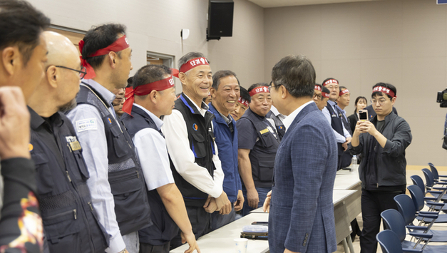 경기도 버스 총파업 철회…노사 협상 극적 타결