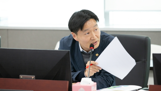 경기도 공무원, 도의원 간담회 불법 녹음 지시 파문…막말·비하까지 ‘충격’