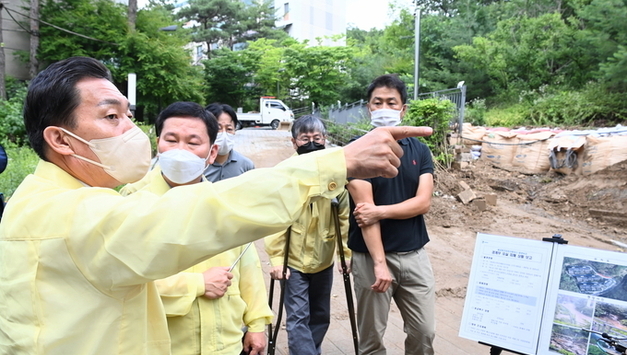 수원의 역사를 바꾼 4년…이재준 수원시장, 현장에서 도시를 다시 설계하다