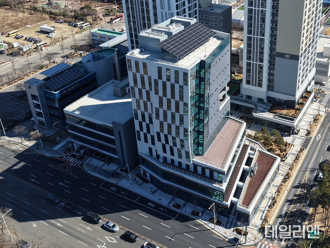 시흥 정왕어울림센터에 ‘피지컬 AI 확산센터’…제조 현장 실증 거점 구축