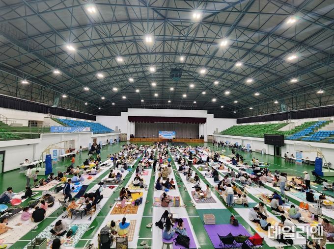 해군2함대와 함께하는 제7회 평택항 희망의 바다 그림그리기 대회 개최