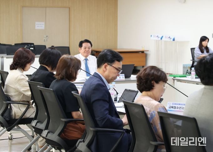 ‘사회적 고립 청년 실태조사 및 지원정책 연구 용역’ 착수보고회