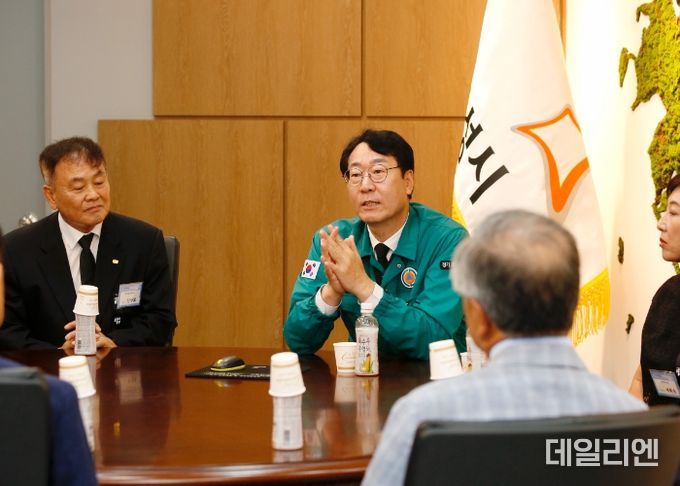 정명근 화성시장, 화성상공회의소와 유가족 취업부터 지원까지 협력 다짐