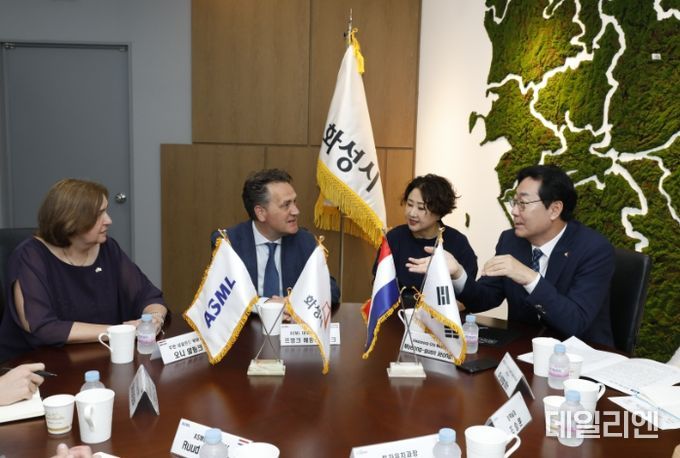 화성시, 1조원 규모ASML-삼성전자 연구지원시설 투자유치 성공