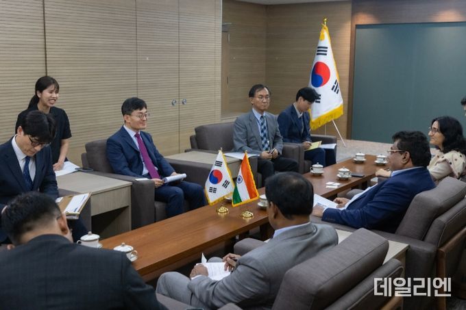 인도 카르나타카주 중견ㆍ대기업ㆍ인프라개발 장관 면담