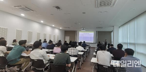 안성시 외청 및 읍면동 계약 담당자 교육실시