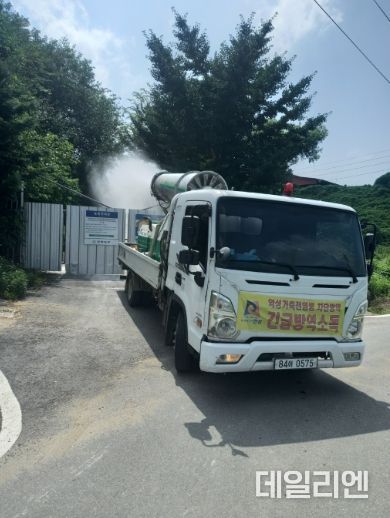 안성시, 장마철 집중호우 대비 양돈농장 차단방역 홍보·지도