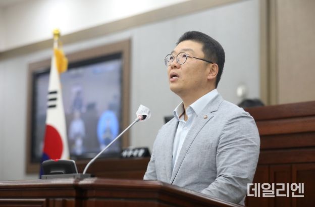 수원특례시의회 홍종철 의원, 제385회 임시회 5분발언“수원특례시의회 정상화 촉구”