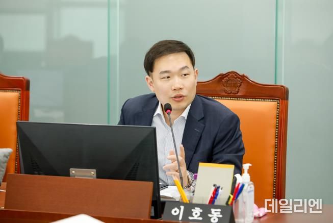 경기도의회 이호동의원,경기도교육청 위원회 중 3분의 1, 활동 없이 '개점휴업' 상태