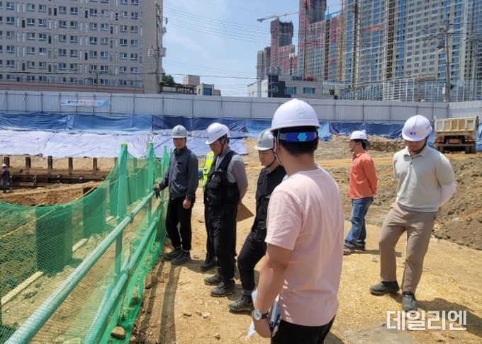 용인특례시가 추석을 앞두고 지역 내 248곳 건설현장에서 임금체불 예방과 안전실태 점검을 한다