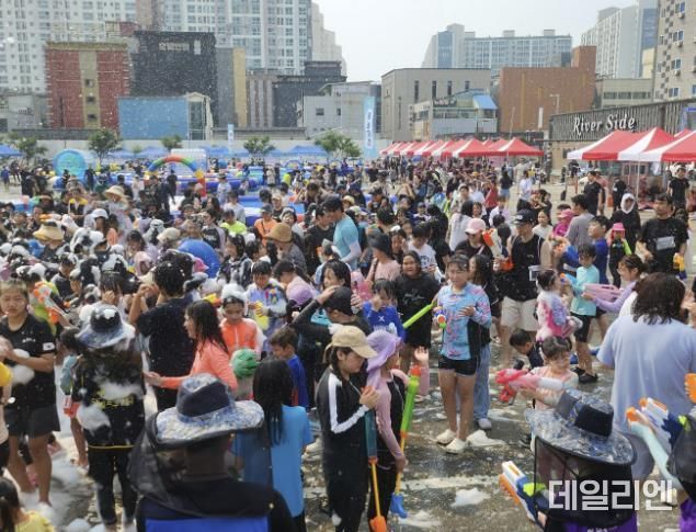 7월 13일 제4회 월곶 짠내나는 물총축제 현장