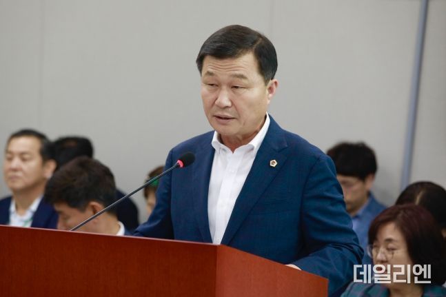 경기도의회 경제노동위원회 한원찬 의원(국민의힘, 수원6)