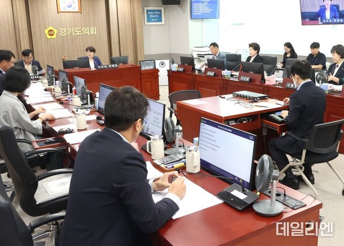 경기도의회 경제노동위원회 제377회 임시회 제2차 상임위원회 개최