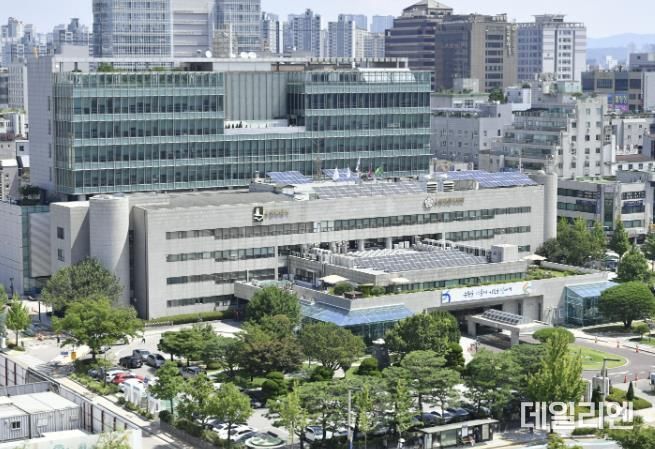 수원시청사