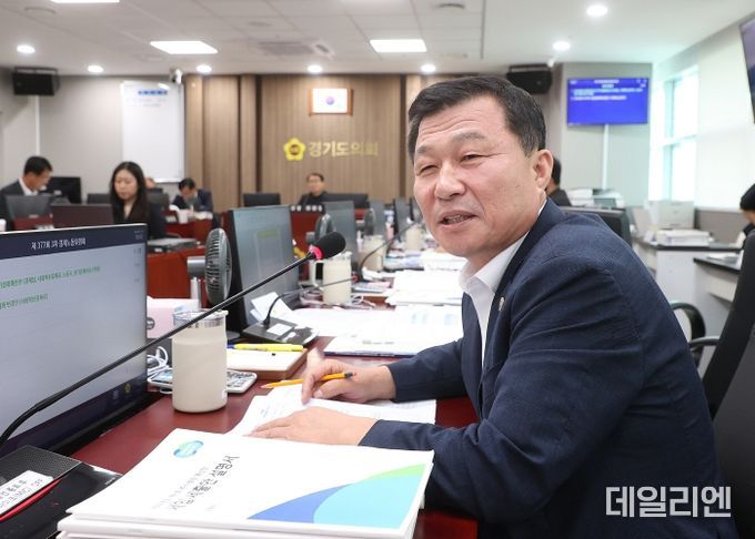 경기도의회 경제노동위원회 한원찬 의원(국민의힘, 수원6)