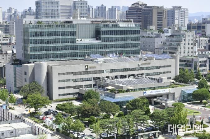 수원시청사