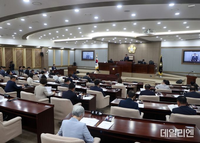 수원특례시의회, 제386회 임시회 개회