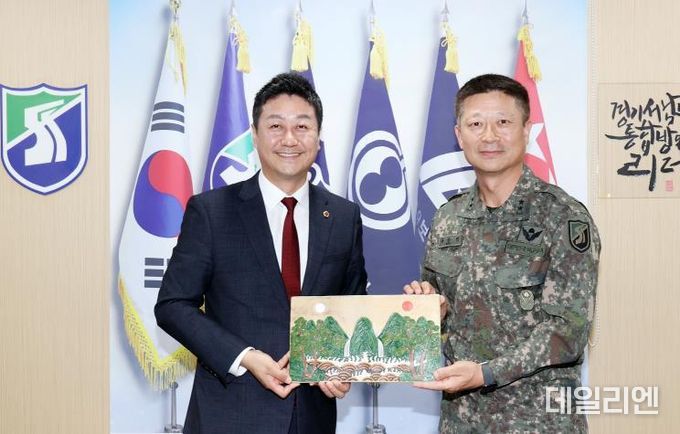 경기도의회 김진경 의장, 7일 ‘육군 제51보병사단’ 방문...장병 헌신과 노고에 감사 전달