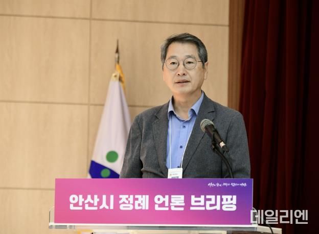 배순철 산업지원본부장