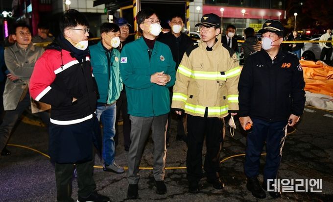 이민근 안산시장, 중앙동 화재 현장 긴급 점검…‘피해자 회복 총력’