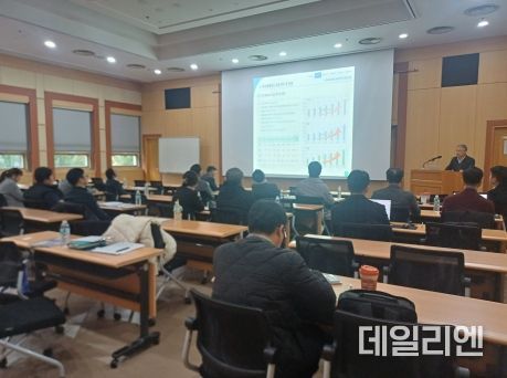 경기도, 물류창고 건축 표준허가기준 마련 위한 중간보고회 개최