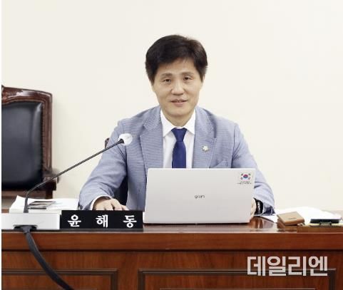 안양시의회 윤해동 의원, 불법 주·정차단속 알림 자동응답서비스(ARS) 서비스 요청