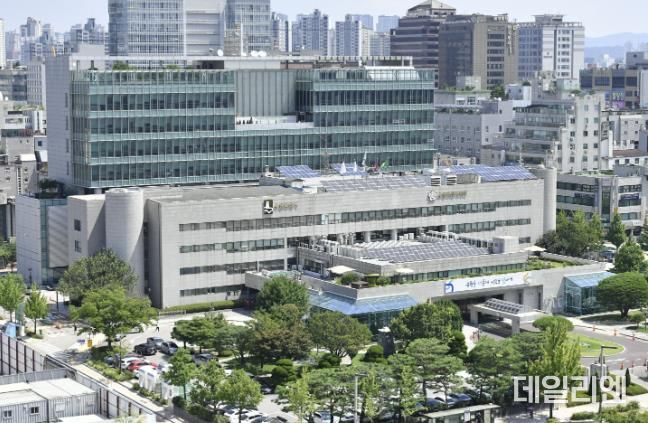 수원시청사
