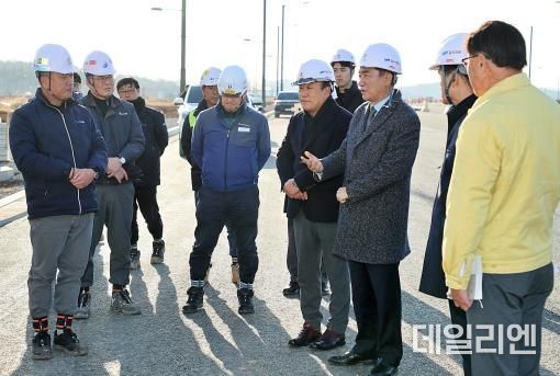 정장선 평택시장, 화양지구 도시개발사업 현장 방문
